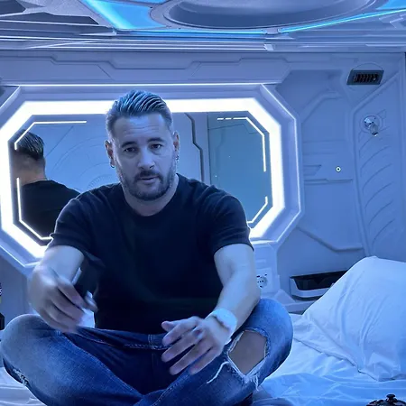 胶囊旅馆 Futurotel Malagueta